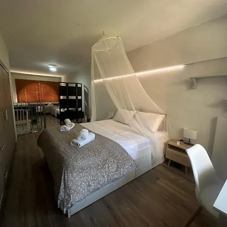 Melinas Maisonette * Corfu (city)